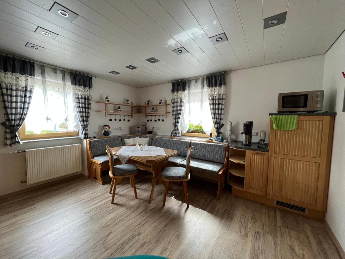 Ferienwohnung "Auszeit" Mit Garten Sankt Oswald-Riedlhuette Luaran gambar